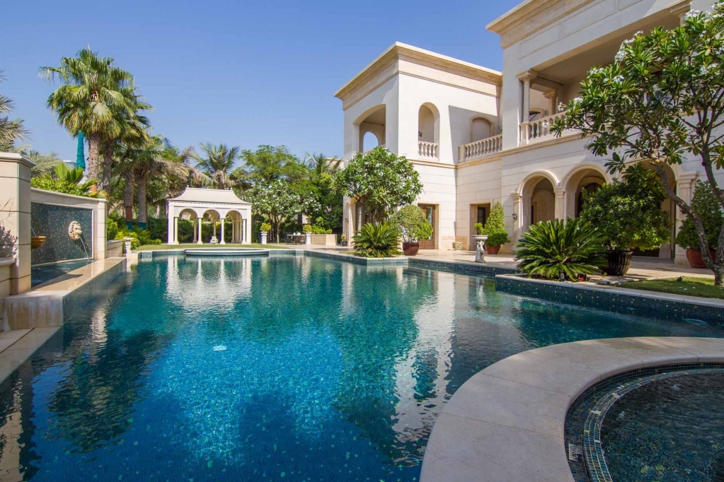 ultra luxury villa.jpg