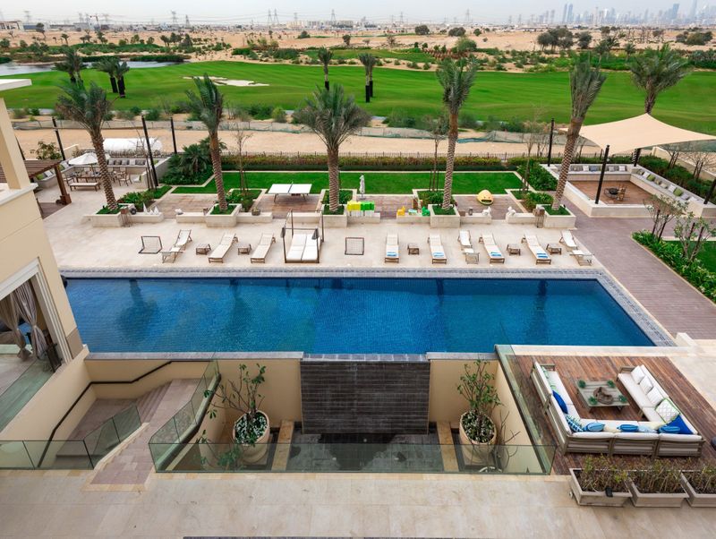 Вид с балкона самой дорогой виллы в Дубае